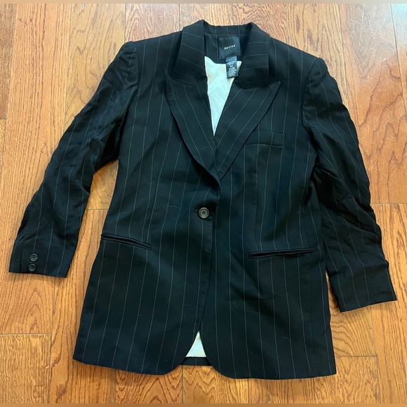 SMYTHE 90s Blazer Black Pinstripe - Picture 7 of 10